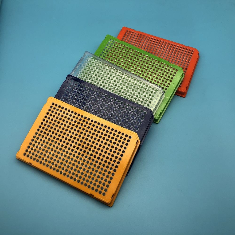 Colored PCR Plate Can Be Used As Sterile DNA RNA FREE
